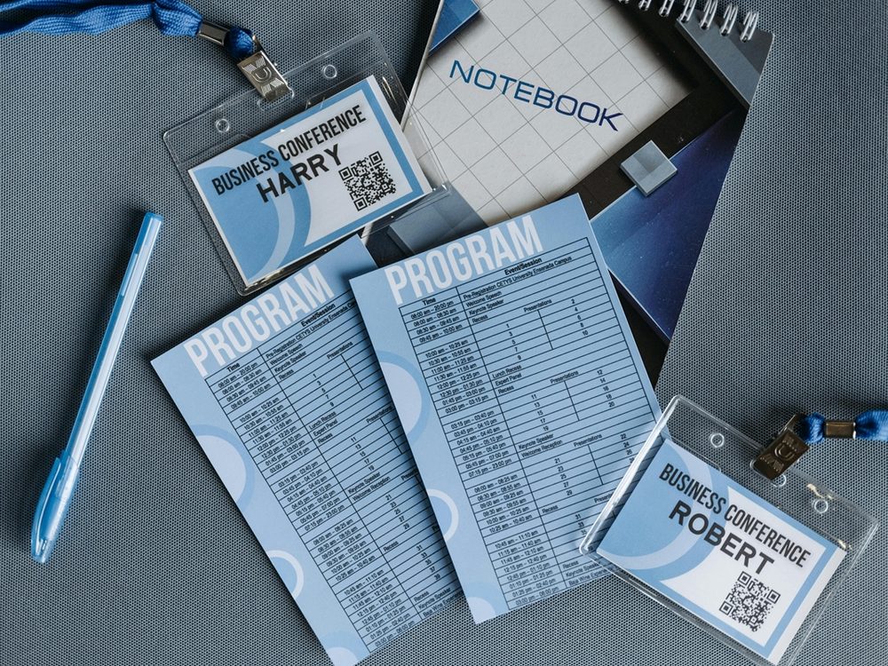 Kartvizit Baskısı- Profesyonel ve Hızlı Tasarım